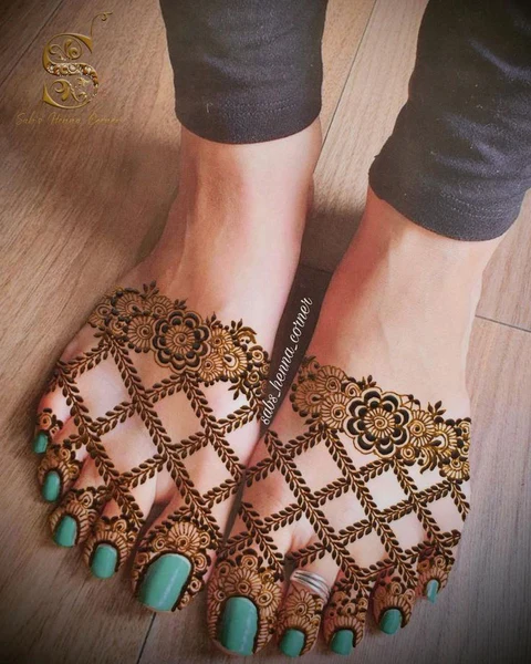 foot mehndi design