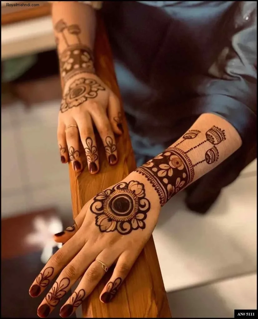 palm mehndi design