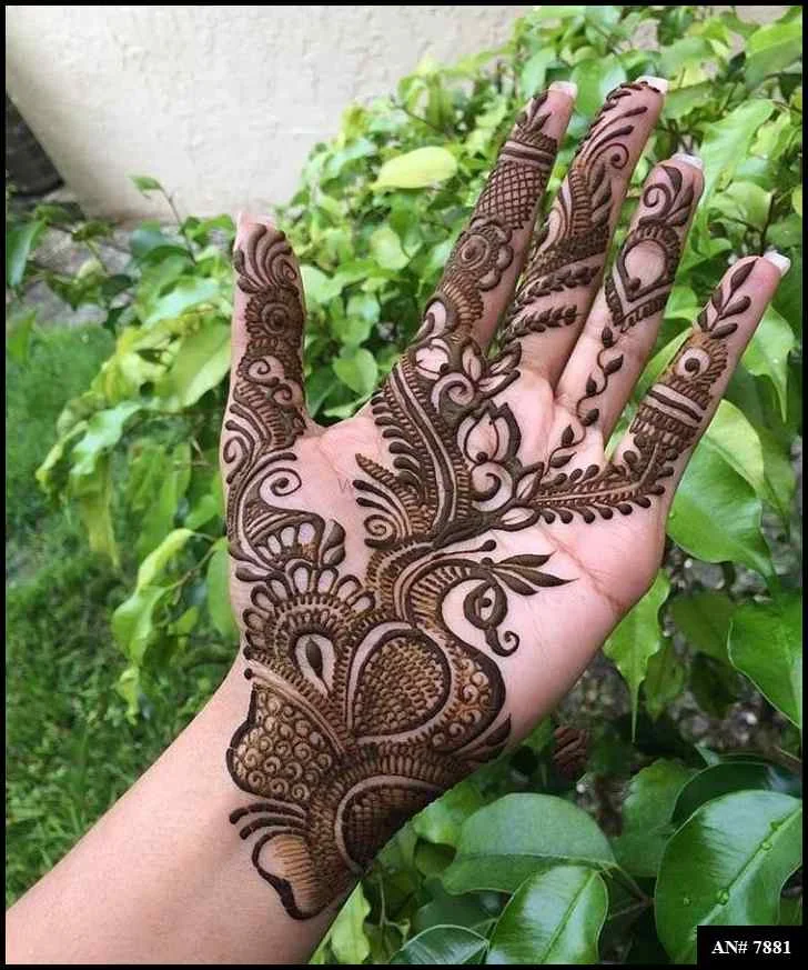 palm mehndi design